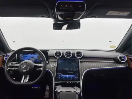 Photo 30 Mercedes Classe C Gén. V (W206) Ph1 AMG Line 4