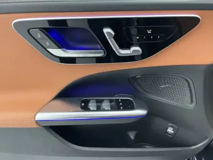 Photo 61 Mercedes Classe C  200 d 9G-Tronic