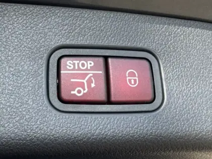 Photo 11 Mercedes Classe GLC GLC 300 de 4MATIC AMG Line