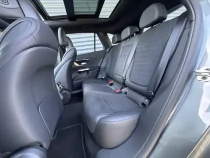 Photo 17 Mercedes Classe GLC GLC 300 de 4MATIC AMG Line