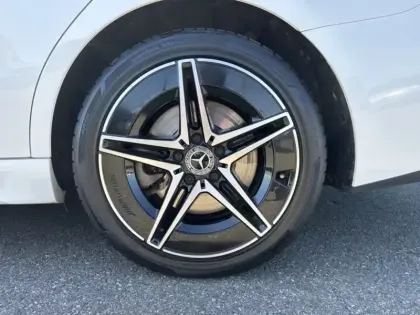 Photo 8 Mercedes Classe C  300 e Hybrid EQ Berli