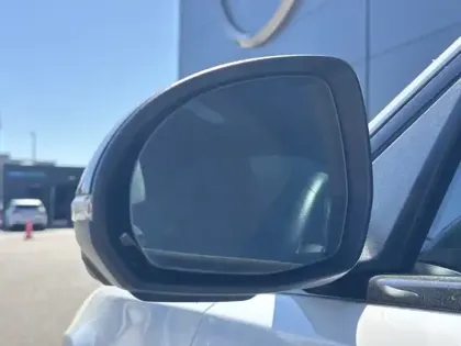 Photo 13 Mercedes Classe C  300 e Hybrid EQ Berli