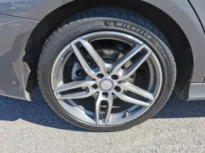 Photo 6 Mercedes CLA 200 d Launch Edition Pack AMG 