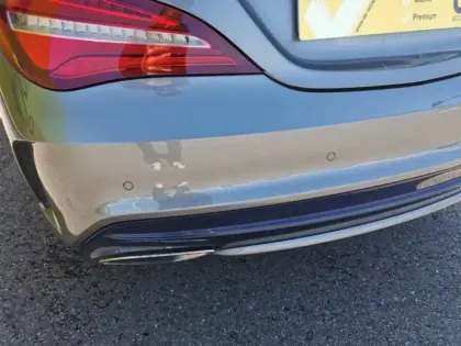 Photo 9 Mercedes CLA 200 d Launch Edition Pack AMG 