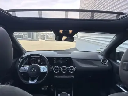 Photo 9 Mercedes Classe B 200 d AMG Line Edition