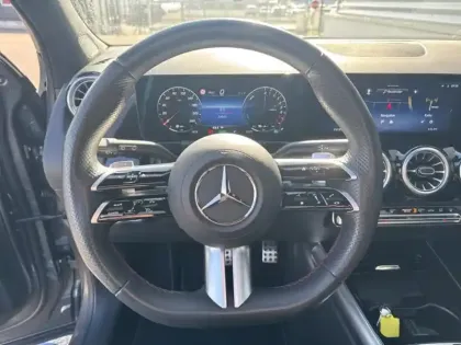 Photo 18 Mercedes GLA 250 e Hybrid EQ AMG Line