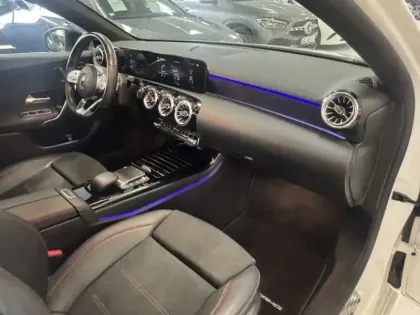 Photo 9 Mercedes Classe A Gén. IV (W177) Ph1 AMG Line 5