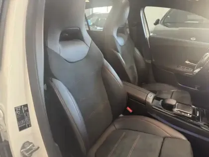 Photo 13 Mercedes Classe A Gén. IV (W177) Ph1 AMG Line 5