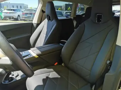 Photo 9 BMW Ix Gén. I (I20) Ph1 Base 5