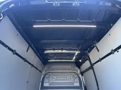 Photo 9 Mercedes Sprinter 317 CDI / Fourgon / L2H2 / BVA
