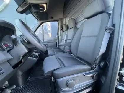 Photo 18 Mercedes Sprinter 317 CDI / Fourgon / L2H2 / BVA