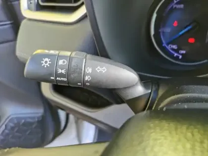 Photo 19 Toyota Rav4 Hybrid 2WD Dynamic Business E-