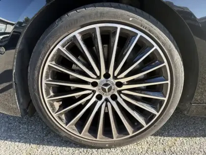 Photo 8 Mercedes Classe C  220 d Berline AMG Lin