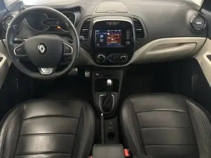 Photo 10 Renault Captur Initiale Paris