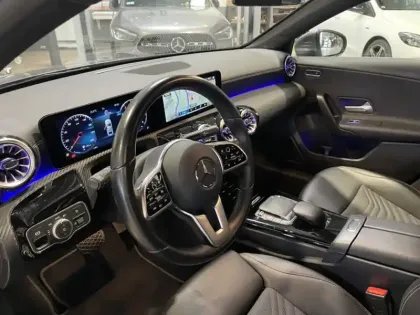 Photo 15 Mercedes Classe A 200 Berline Business Line