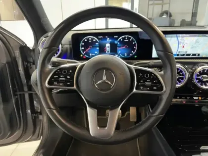 Photo 13 Mercedes Classe A 200 Berline Business Line