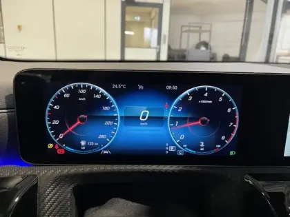 Photo 17 Mercedes Classe A 200 Berline Business Line