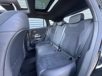 Photo 14 Mercedes GLA 250 e Hybrid EQ AMG Line