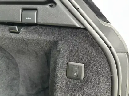 Photo 30 Land rover Range Rover Gén. II Ph2 Mk IX HSE 5