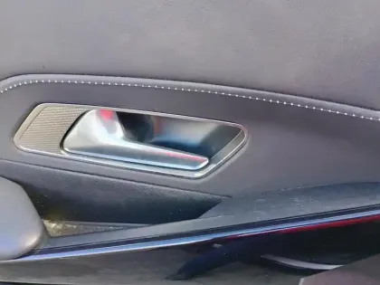 Photo 19 DS DS 7 DS7 Crossback Hybride E-Tense 300 EAT8 4x4 Louvre