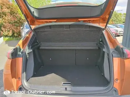 Photo 7 Peugeot 2008  BlueHDi 130 S&S EAT8 Allure