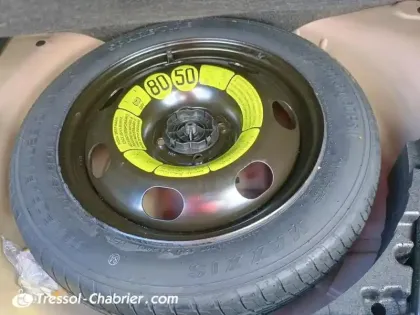 Photo 26 Peugeot 2008  BlueHDi 130 S&S EAT8 Allure