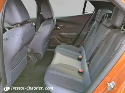 Photo 22 Peugeot 2008  BlueHDi 130 S&S EAT8 Allure