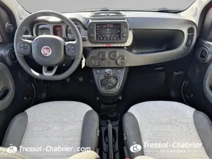 Photo 9 Fiat Panda  1.0 70 ch Hybride BSG S/S City Cross