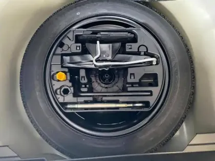 Photo 5 Peugeot 208 Gén. II Ph1 NG GT 5