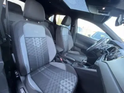 Photo 7 Volkswagen Taigo Gén. I Ph1 R-Line 5