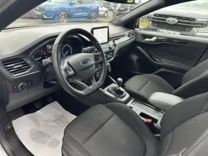 Photo 12 Ford Focus Gén. IV Ph1 ST-Line 5