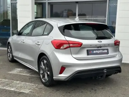 Photo 6 Ford Focus Gén. IV Ph1 ST-Line 5