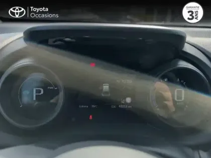 Photo 13 Toyota Yaris  Cross 116h Design Pack Cargo MY22