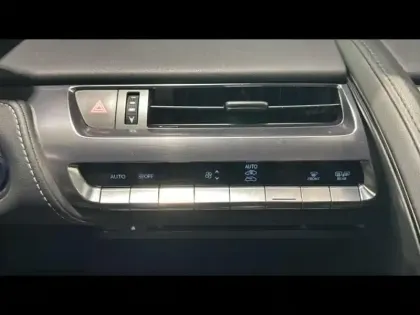 Photo 12 Lexus Lc Gén. I Ph1 Executive 2