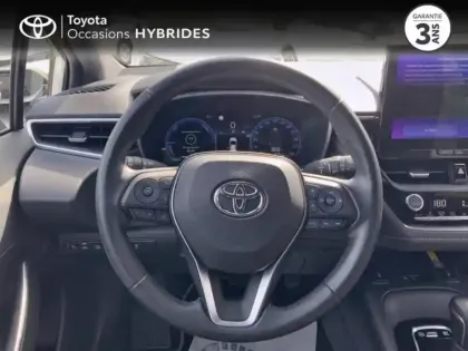 Photo 8 Toyota Corolla  1.8 140ch Dynamic Business