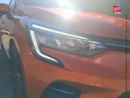 Photo 12 Renault Clio Gén. V (BJA) Ph1 Intens 5