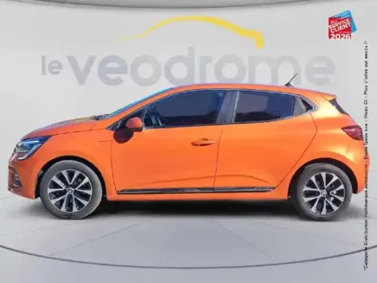 Photo 8 Renault Clio Gén. V (BJA) Ph1 Intens 5