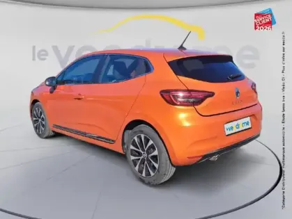 Photo 7 Renault Clio Gén. V (BJA) Ph1 Intens 5