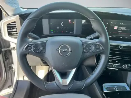 Photo 40 Opel Mokka  Electric 136ch Elegance