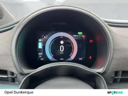 Photo 12 Fiat 500 Gén. II Ph1 MY25 Giorgio Armani C. Ed 3