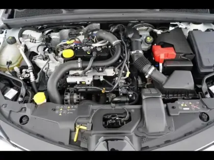 Photo 12 Renault Clio Gén. V (BJA) Ph1 NG Evolution 5