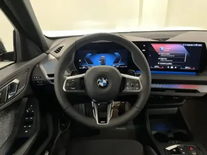 Photo 9 BMW Serie 1 Série 1 120A 170ch M Sport DKG7