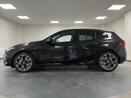 Photo 5 BMW Serie 1 Série 1 120A 170ch M Sport DKG7