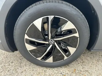 Photo 6 Volkswagen Id.4 Gén. I Ph1 NG2 Life Max 5