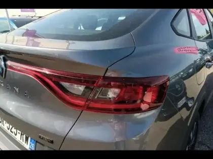 Photo 13 Renault Arkana  1.6 E-Tech hybride 145ch Equilibre -22