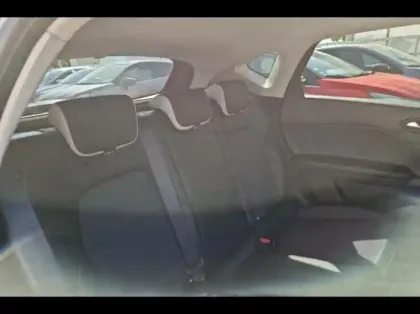 Photo 10 Renault Captur Gén. II (HJB) Ph1 Intens 5