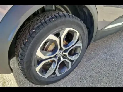 Photo 12 Renault Captur Gén. II (HJB) Ph1 Intens 5