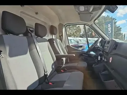 Photo 12 Renault Master  Fg F3500 L3H3 2.3 Blue dCi 135ch Confort Euro6E