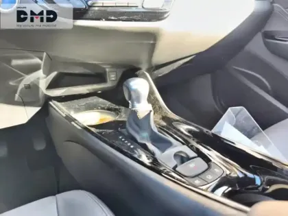 Photo 7 Toyota C-HR  122h Distinctive 2WD E-CVT MY20