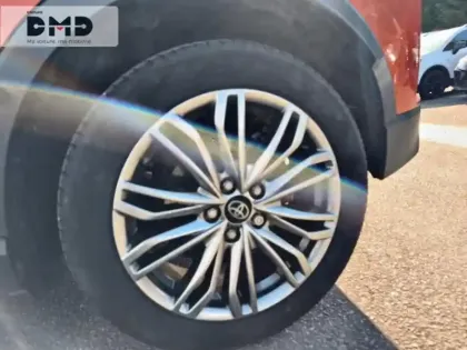 Photo 12 Toyota C-HR  122h Distinctive 2WD E-CVT MY20